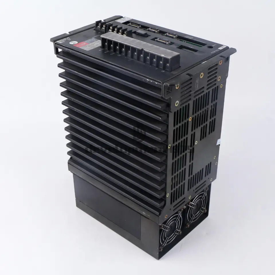 Sanyo AC 서보 드라이버 PY0A150J02J8B00 리퍼