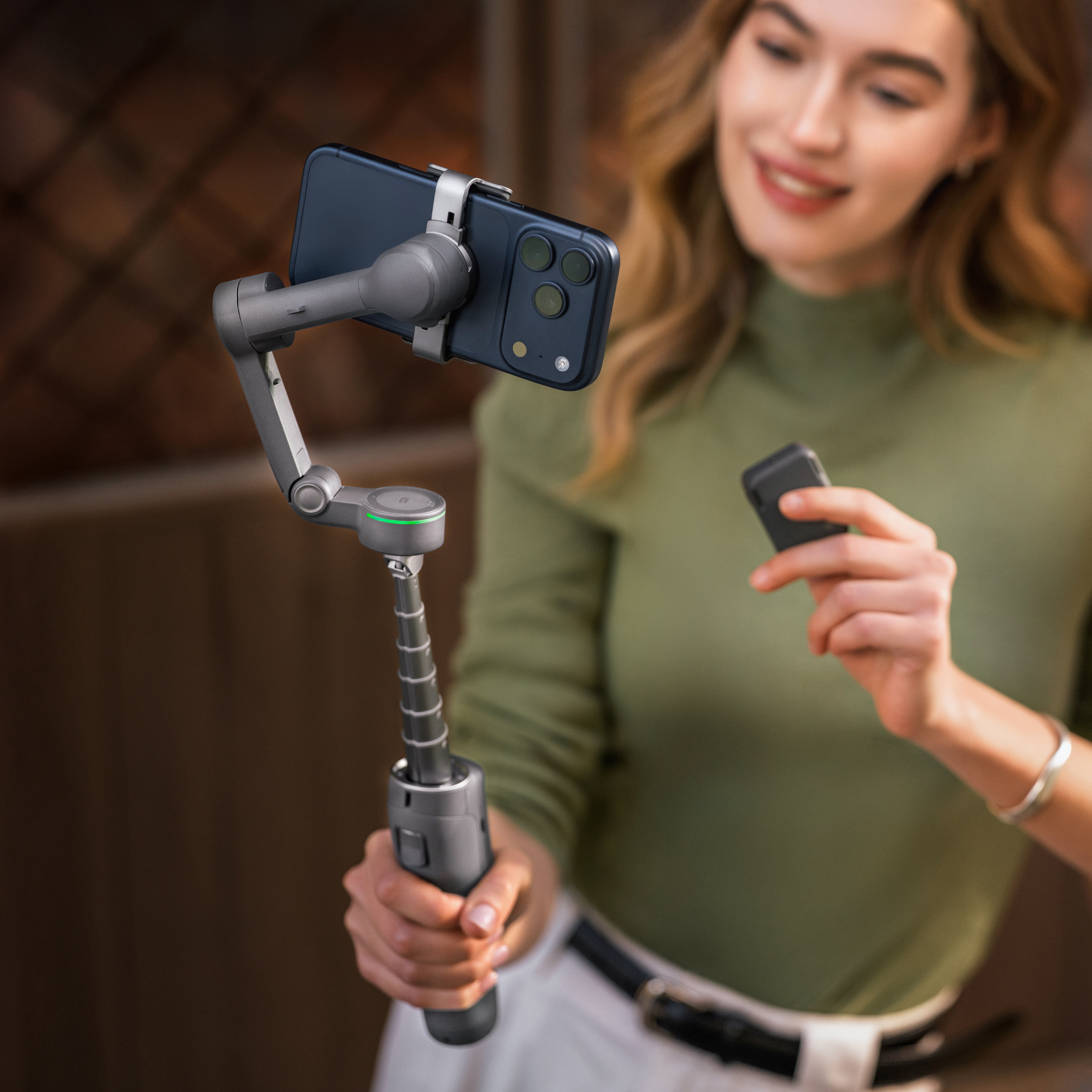 DJI Osmo Mobile 8P 오즈모 모바일 8P 스탠더드 콤보 - 상세 이미지 3