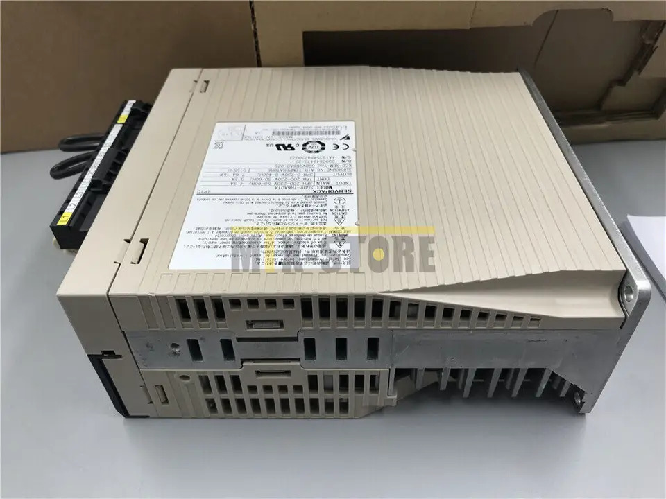 Yaskawa 서보 드라이버 SGDV-7R6A01A 신