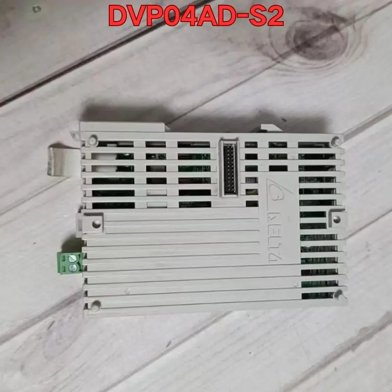 리퍼 PLC 모듈 DVP04AD-S2 기능 정상