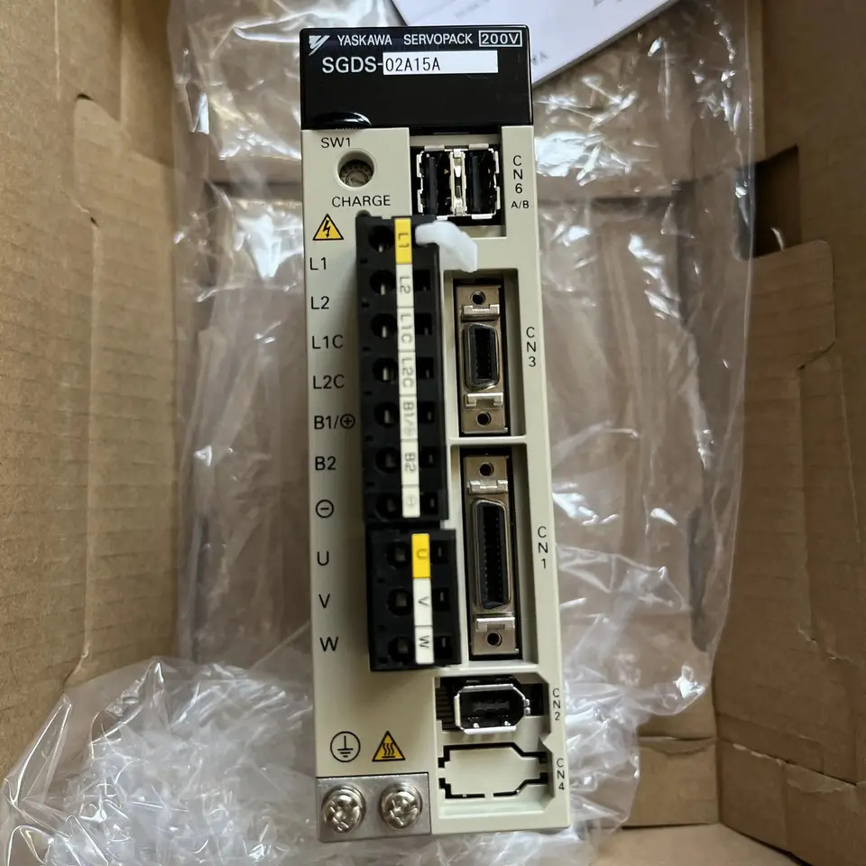 SGDS-02A15A 서보 드라이브 SGDS 02A15A 신