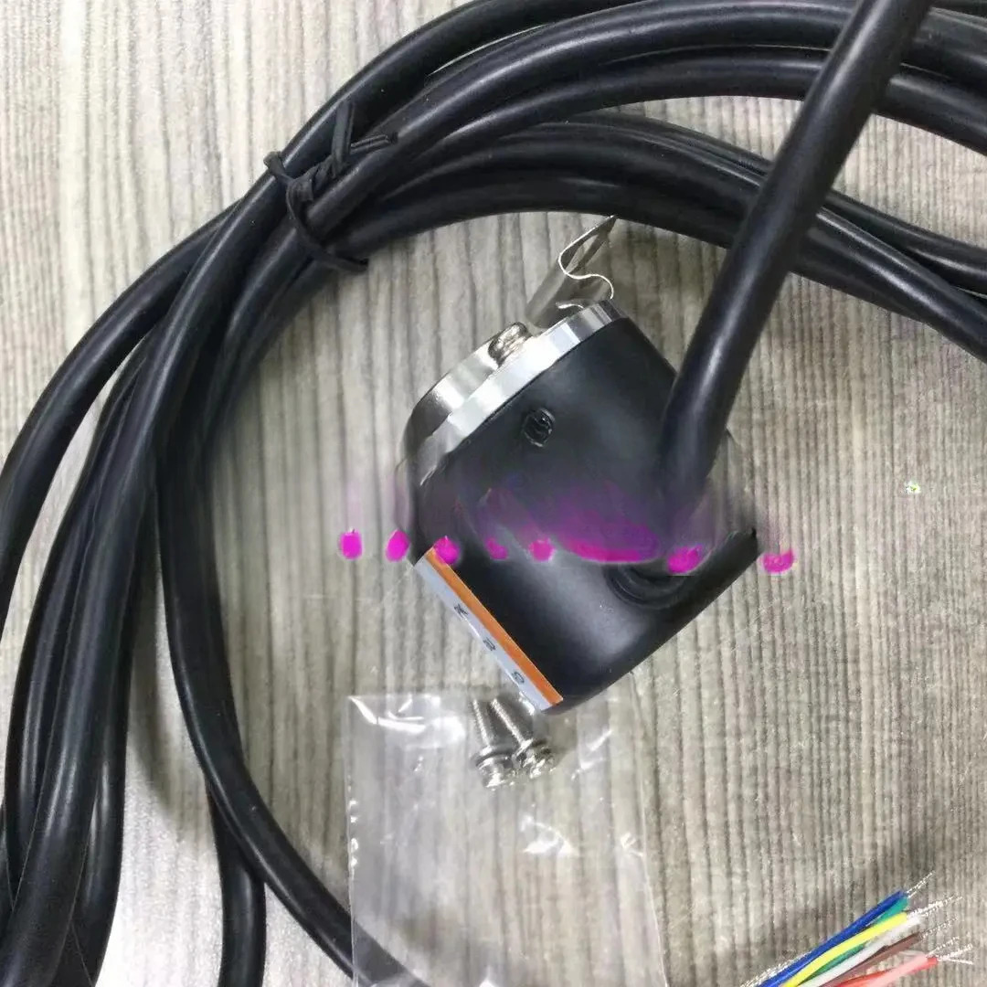kubler 8.3720.1624.0360 인코더 0500-0600-2000-2048-1024-1000-0100 YX