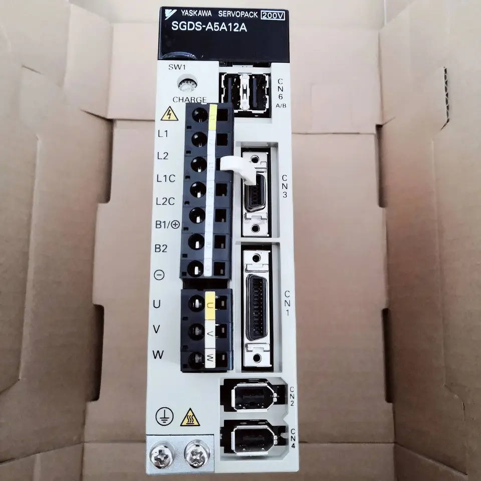 SGDS-A5A12A 서보 드라이브 SGDS A5A12A 신