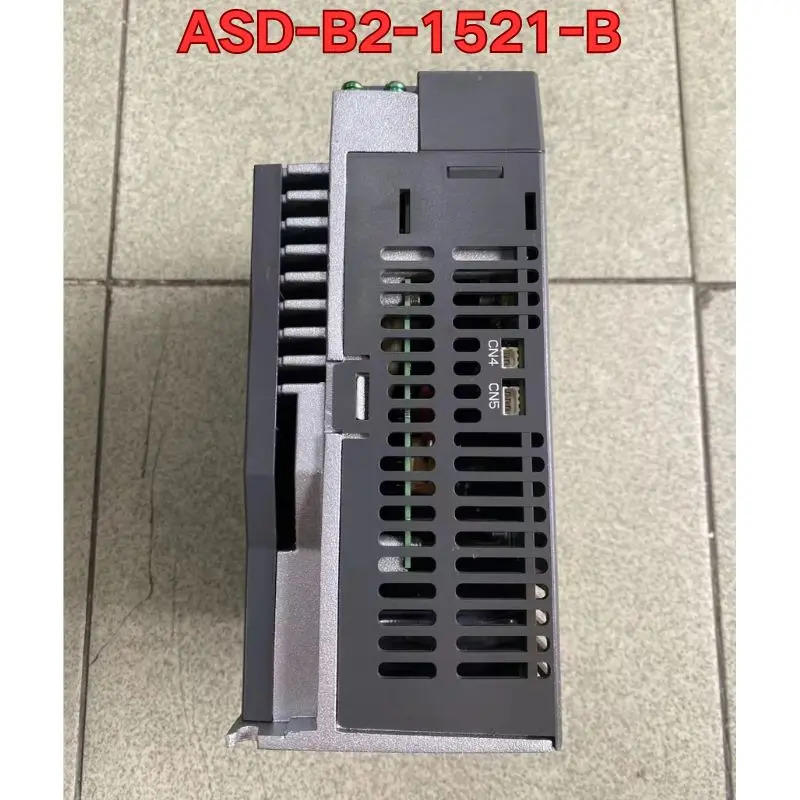 리퍼 ASD-B2-1521-B 서보 드라이브작동 상태