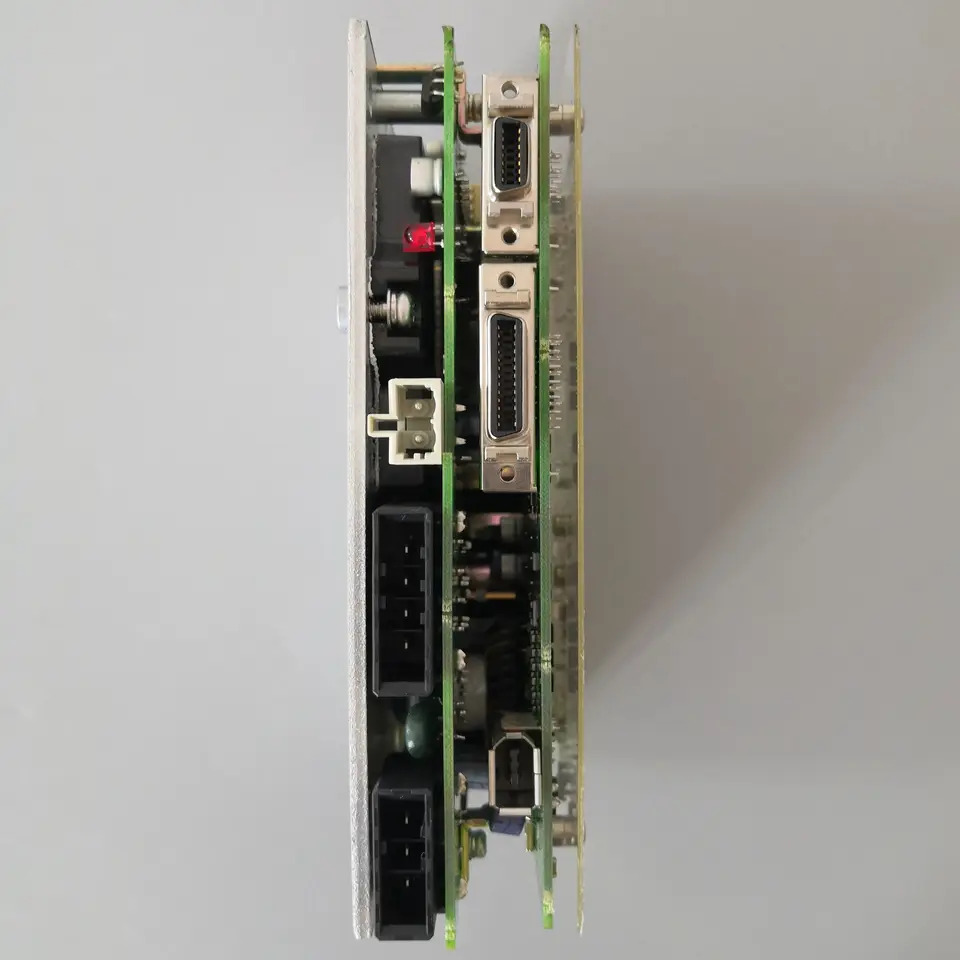 SGDJ-01AP 서보 드라이브 SGDJ 01AP 신
