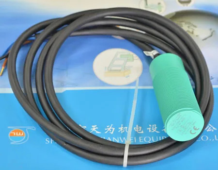 NJ10-30GK-E2-T 독일 P F Pepperl Fu 스위치