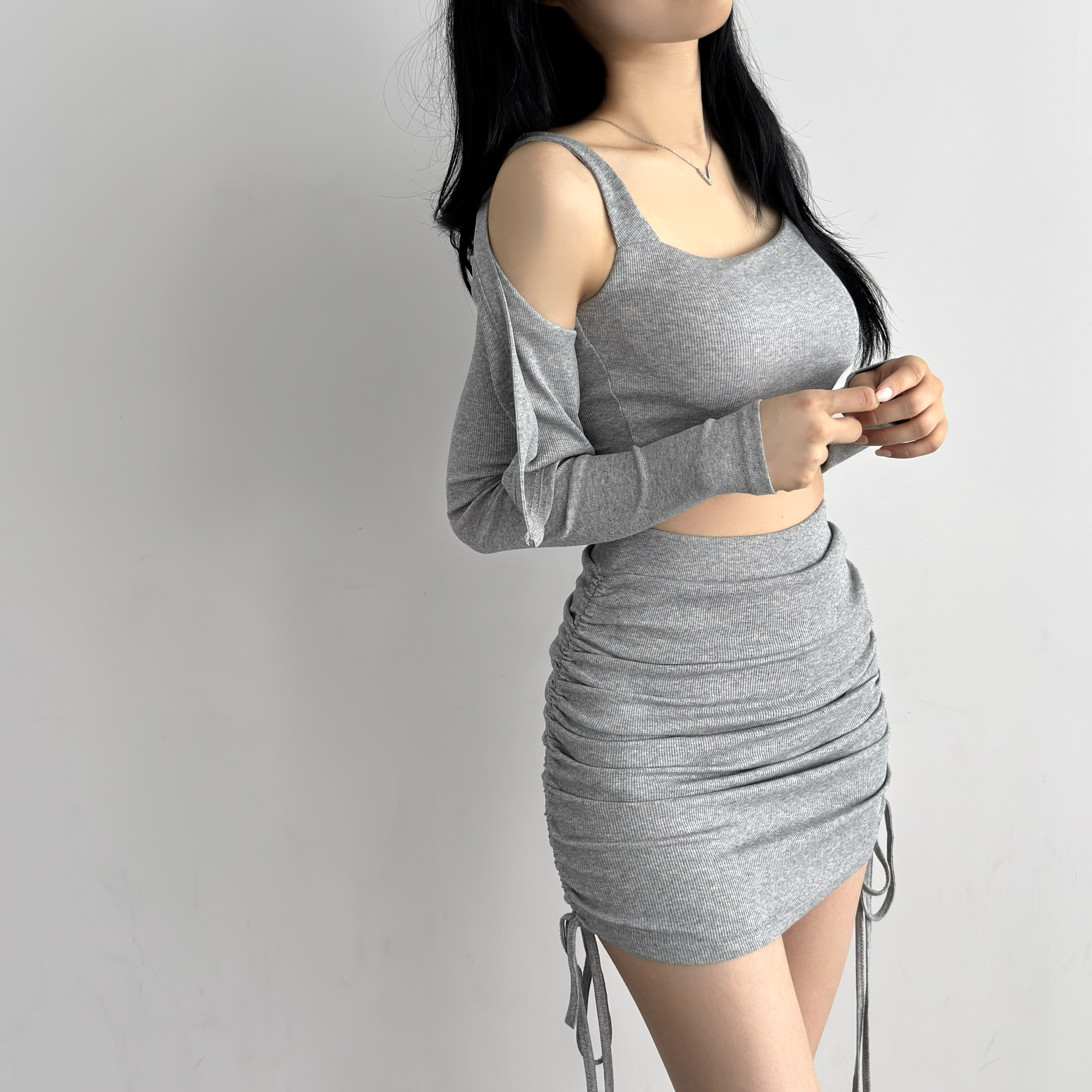 골지 긴팔 크롭 가디건 + 캡내장 나시 + 밴딩 사이드셔링 속바지내장 미니스커트 SET 이미지 7