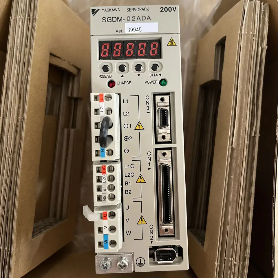 SGDM-02ADA 서보 드라이브 SGDM 02ADA 신