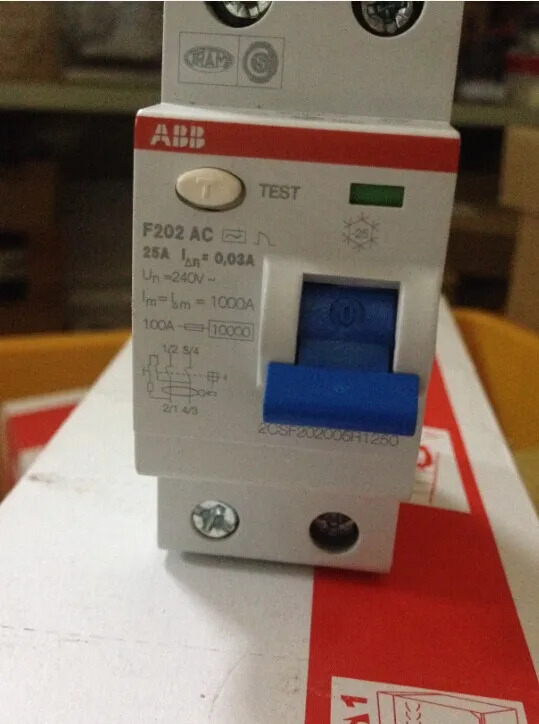 ABB 누출 보호대 F202 AC-80/0.3 신