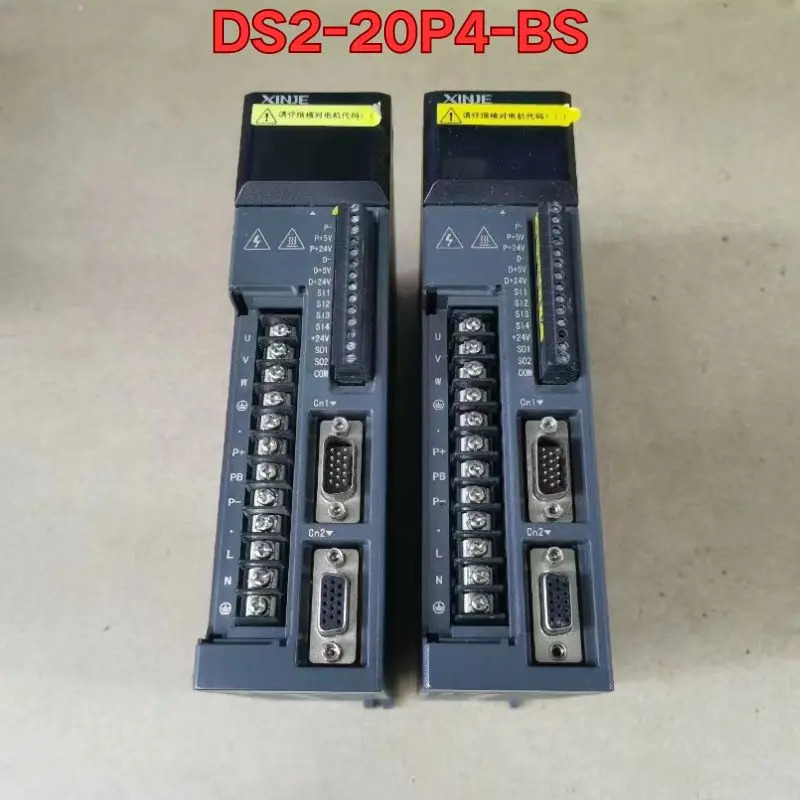 리퍼 DS2-20P4-BS 서보 드라이브작동 상태