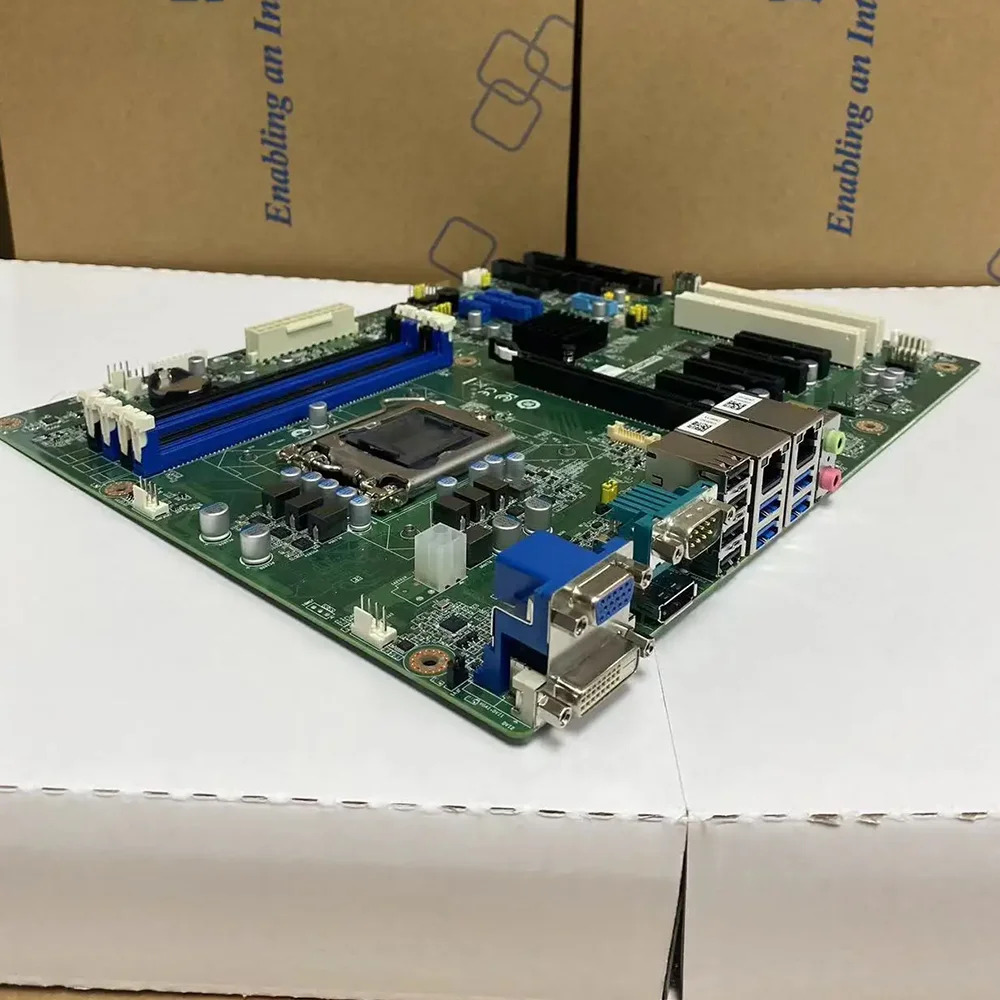 어드밴텍 AIMB-786G2-00A2 i7/i5/i3 Q370 칩 독립 트리플 디스플레이 마더보드AIMB-786 AIMB-786G2