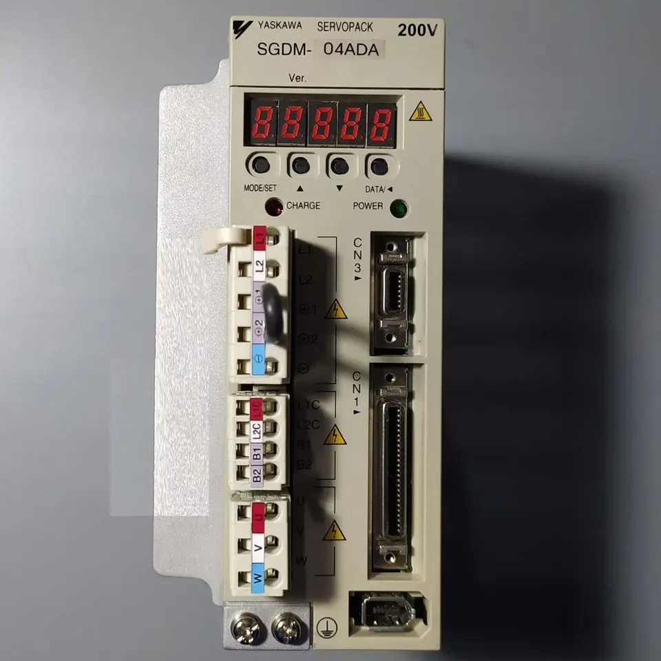 SGDM-04ADA 서보 드라이브 SGDM 04ADA 신