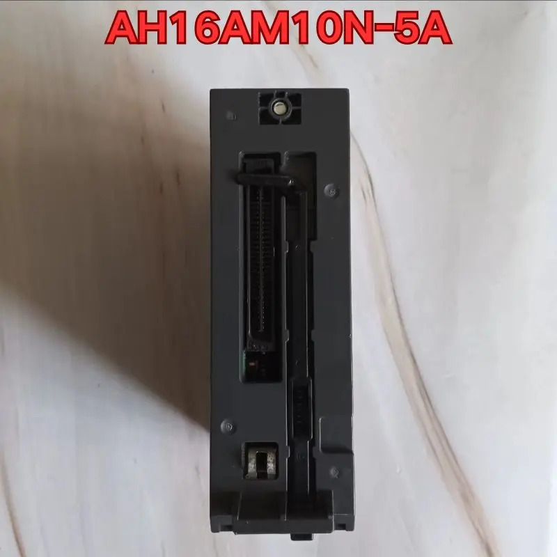 리퍼 PLC 모듈 AH16AM10N-5A 기능 정상