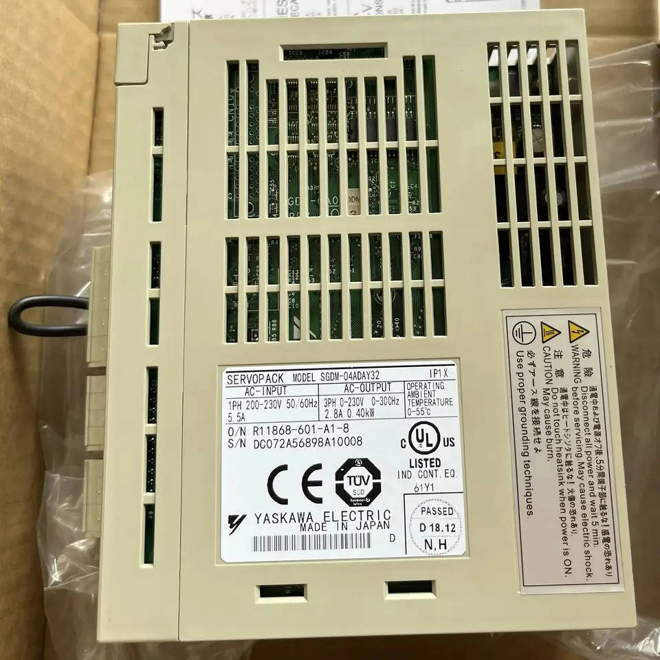 SGDM-04ADAY32 서보 드라이브 SGDM 04ADAY32