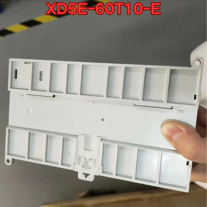 리퍼 PLC 모듈 XD5E-60T10-E 기능 정상