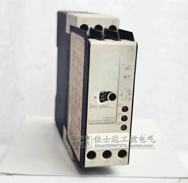RE4YR 12BU 타임 릴레이 0.05S-300h 포장