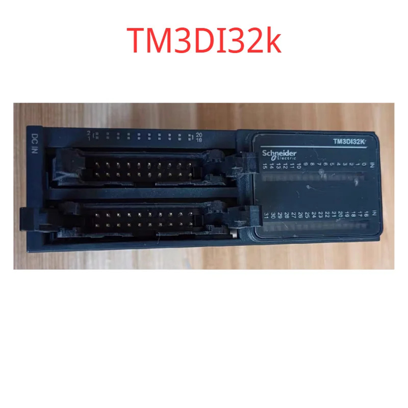 독점 BMXDRA0805 TM241CE40R HMIO3510 TM238LDD24DT TM3DI32k BMXXBP0800 TM258LF42DR VW3A3616