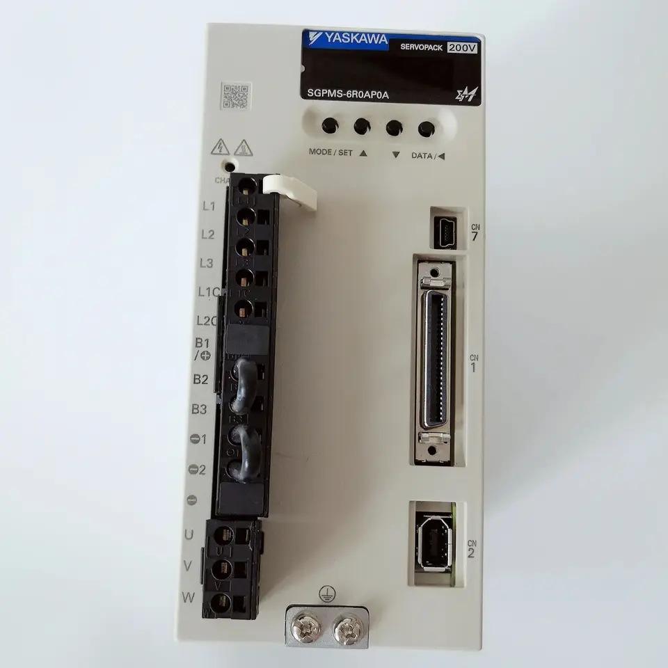 SGPMS-6R0AP0A 서보 드라이브 SGPMS 6R0AP0A