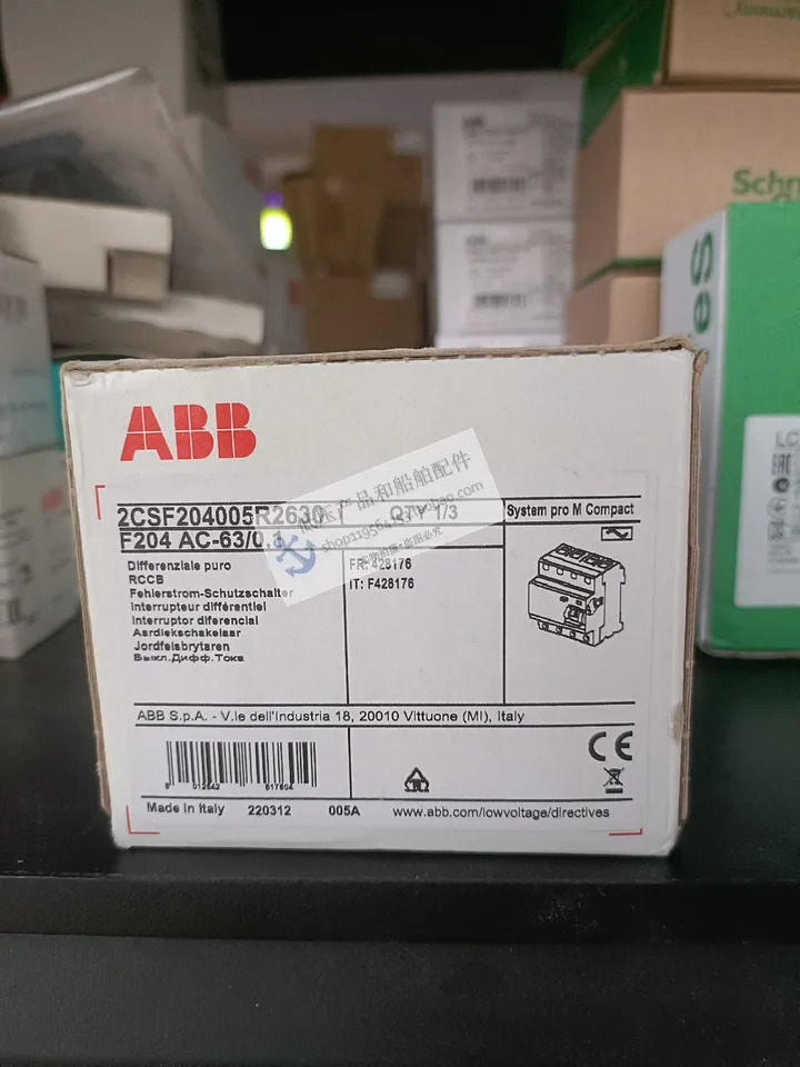 ABB 전자기 잔류 전류 보호대 이탈리아 F204AC-63/0.1 신