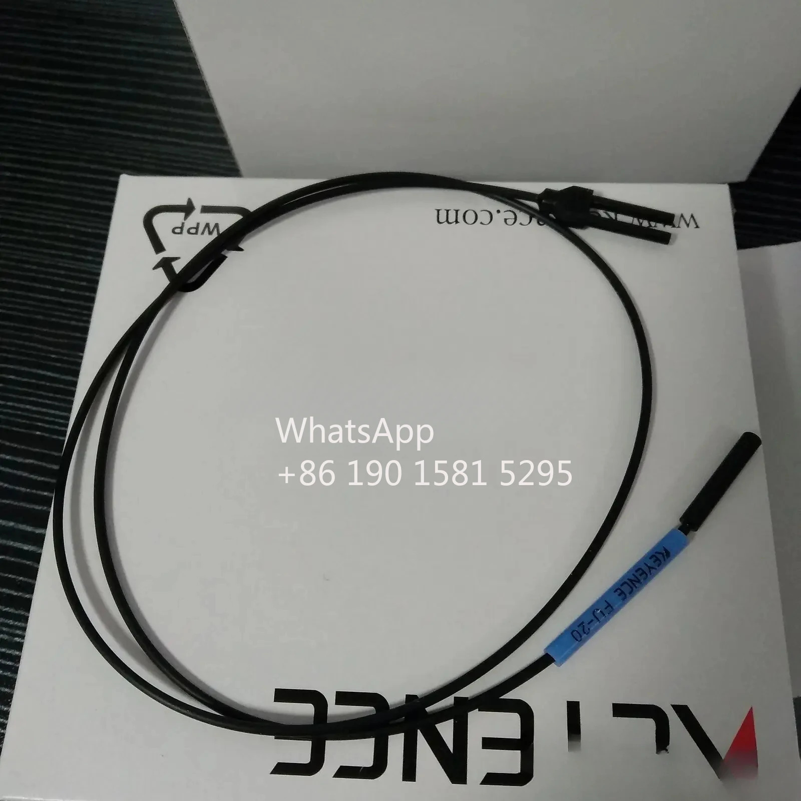 KEYENCE FU-20 광섬유센서 FU20 케이블 내 새