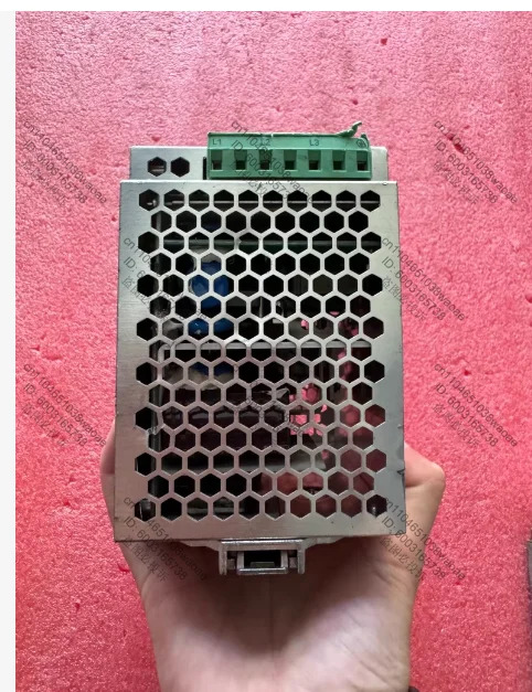 전원공급장치 QUlNT-PS-3x400-500AC/24DC/10 2938617