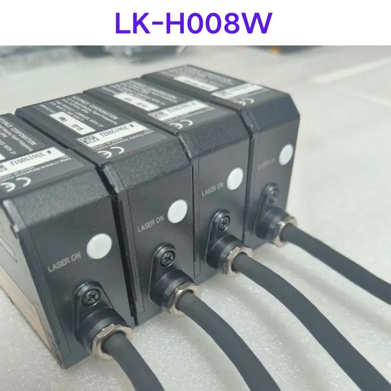 LK-H008W 레이저 변위센서 리퍼 OK