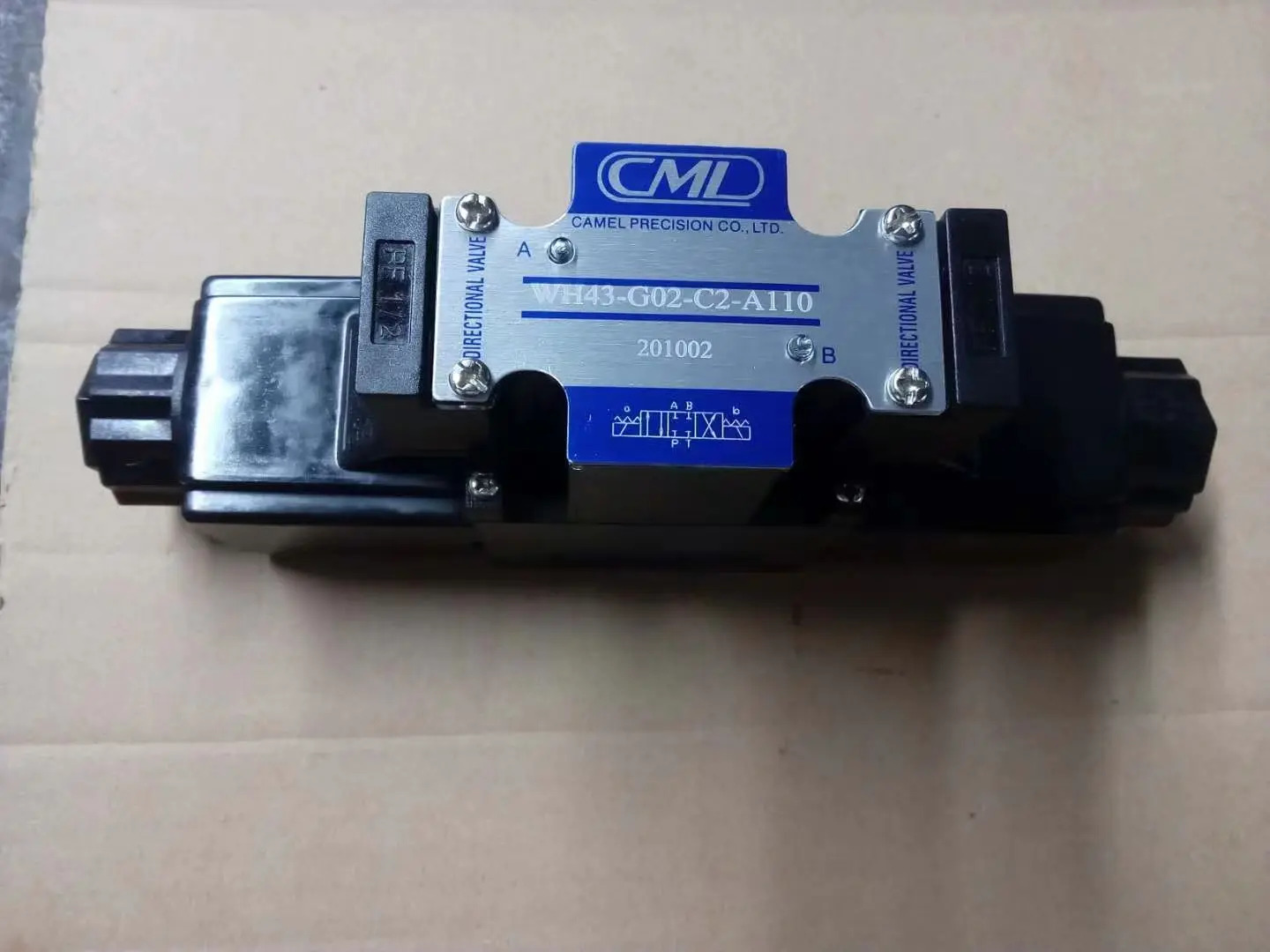 CML 솔레노이드 밸브 WH42-GO2-D2-A110 WH43-G02-C4-A110 WH43-G02-C2-A240 WH43-G02-D2-DC24 유압 카멜 정밀 회사