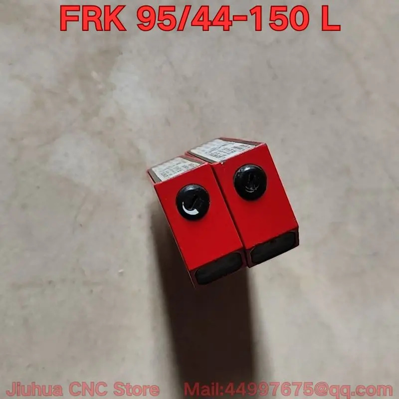 리퍼 FRK 95/44-150 L 광전센서 기능 리퍼는 정상