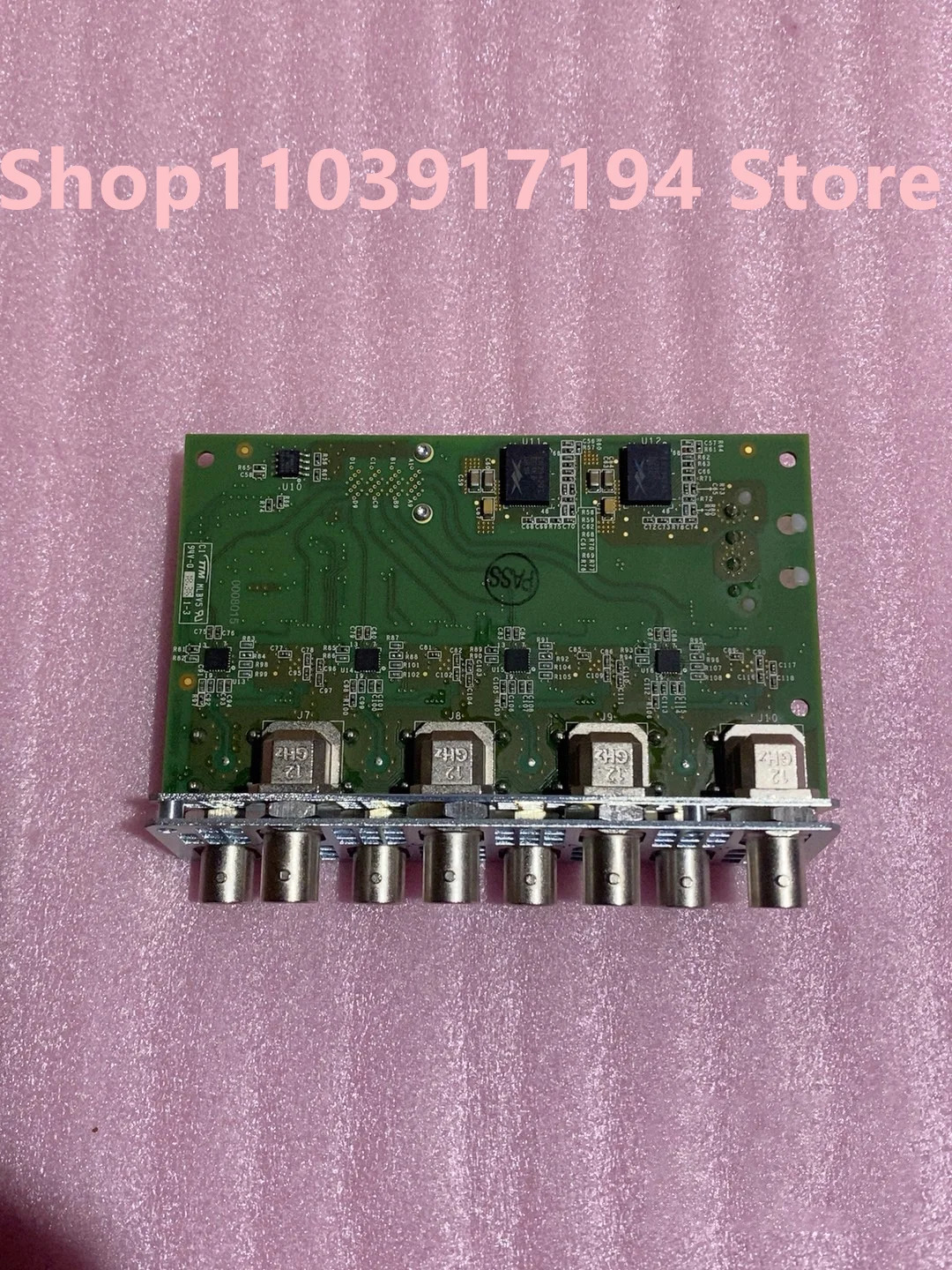 ID 7030-72073-00 Rev A카드