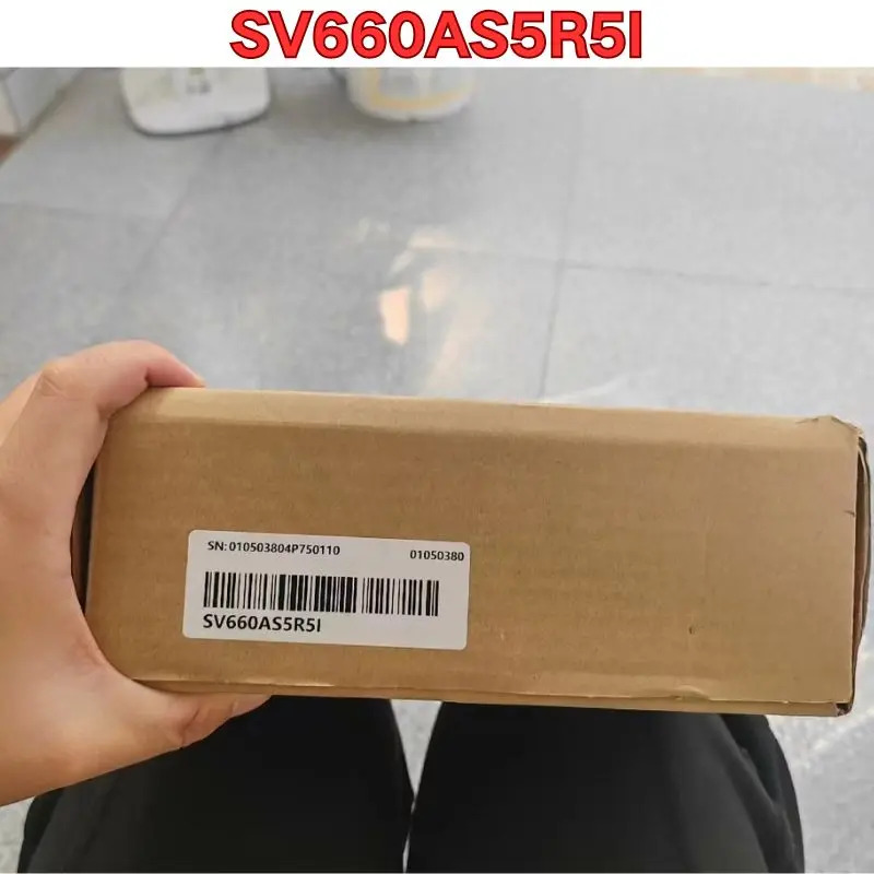 오리지널 서보 드라이브 SV660AS5R5I 신