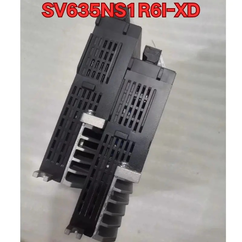 리퍼 SV635NS1R6I-XD 서보 드라이브작동 상태