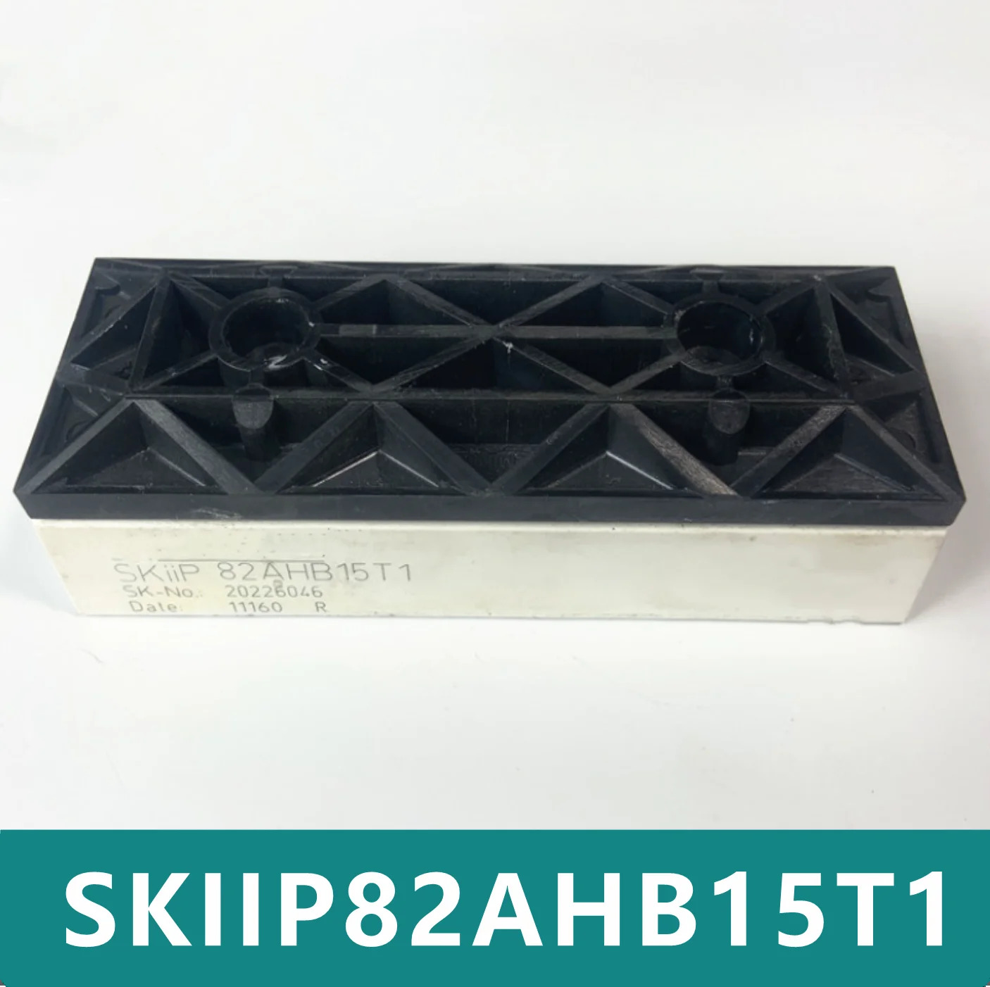 SKIIP82AHB15T1 SKIIP24NAB125T12 82AHB15T1 모듈