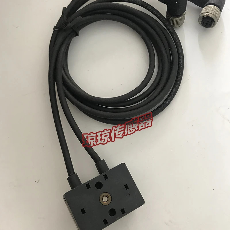 Pepperl  Fuchs 모듈 센서 VBA-2E1A-G10-ZAL/E2L-1M-2V1-W