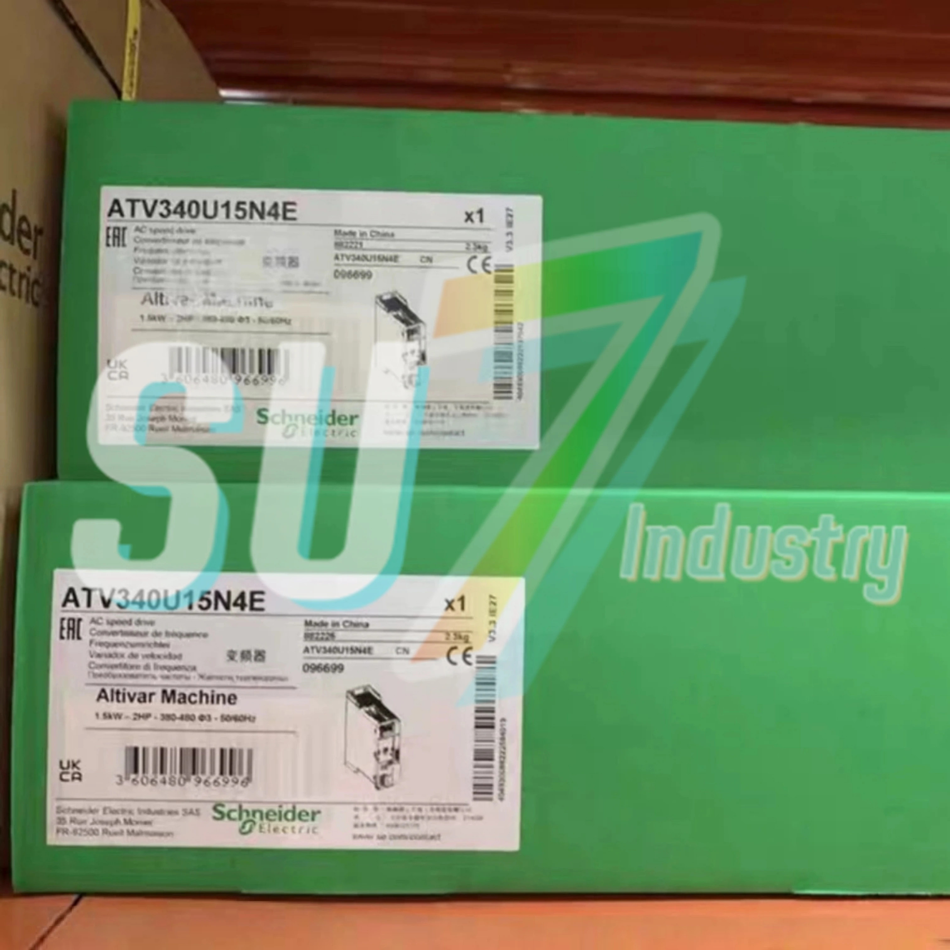 주파수 변환기 원본 ATV340U07N4 ATV340U07N4E ATV340U15N4 ATV340U15N4E ATV340U22N4 ATV340U22N4E