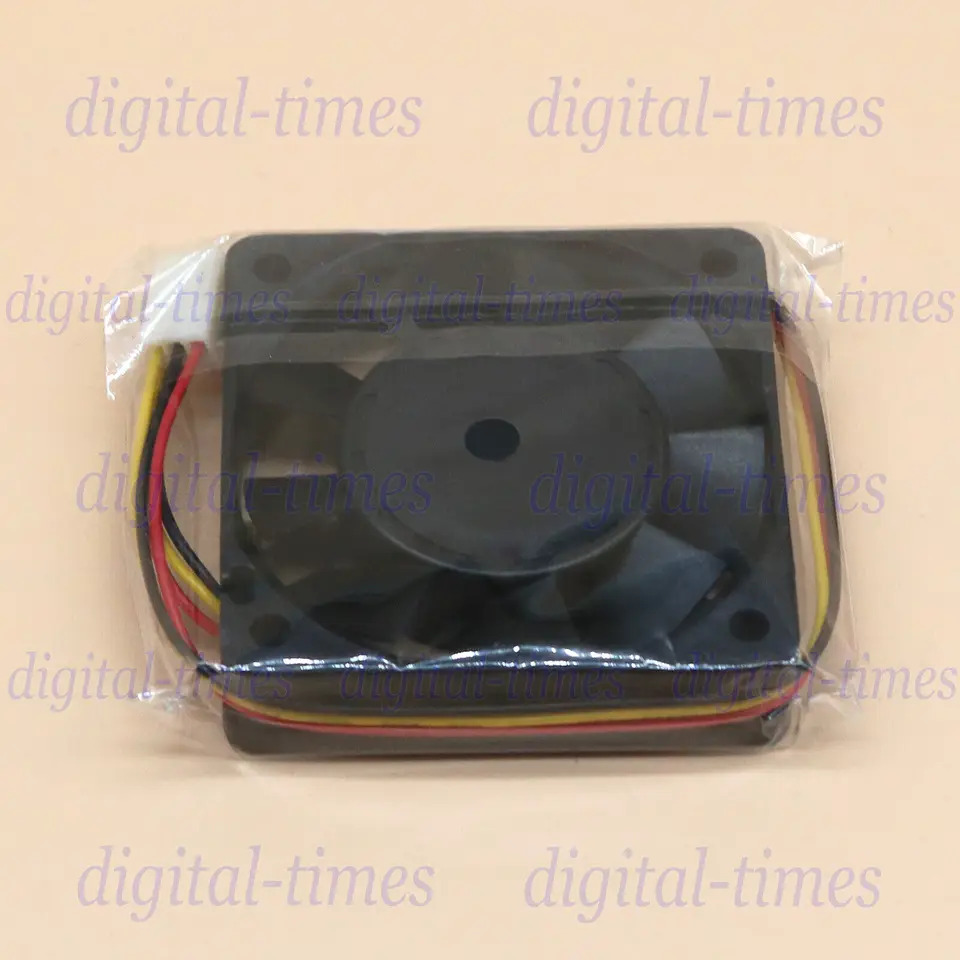 SANYO 인버터 냉각팬 109P0624J7D04 DC24V 0.14A