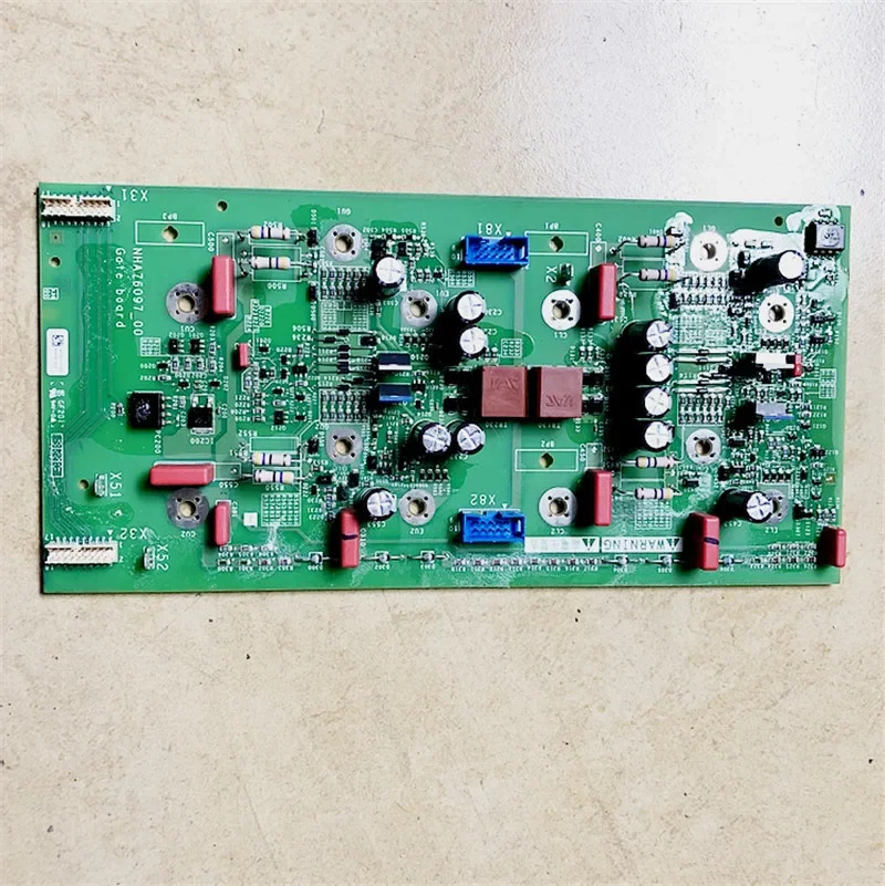 NHA76097-00 슈나이더 주파수 컨버터 트리거 드라이브 보드 ATV610 630 930 시리즈 315 250kw