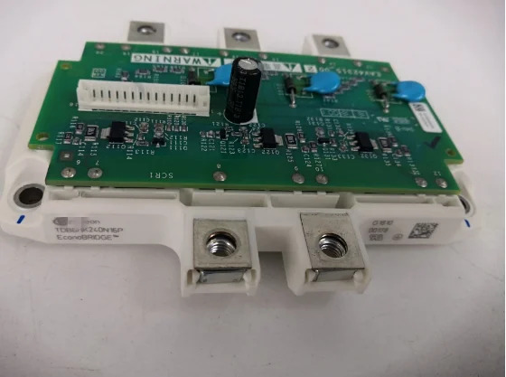 JP로 만든 오리지널 전원 모듈 보드 42315-00 ATV610-630-55-75KW TDB6HK240N16P