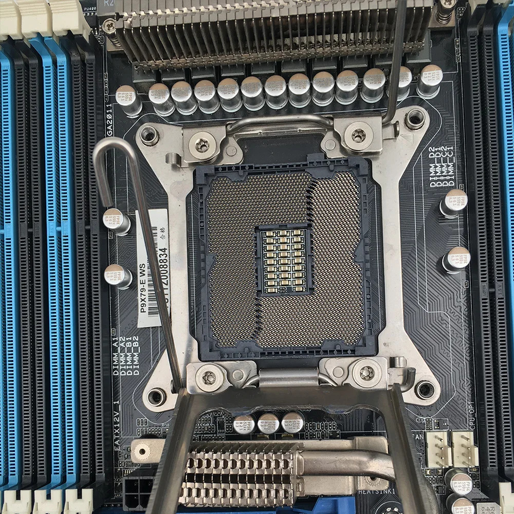 ASUS호환 워크스테이션 마더보드 LGA2011 지원P9X79-E WS i7 3/대 프로세서 E5-1600/2600 V1/V2DDR3