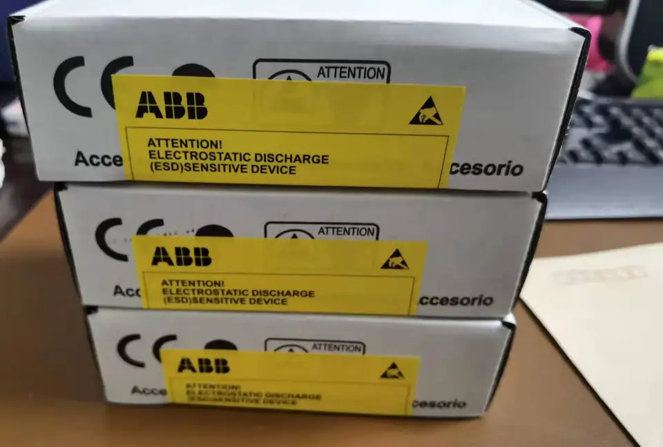 RDCO-03C 오리지널 ABB 통신 모듈 어댑터 신