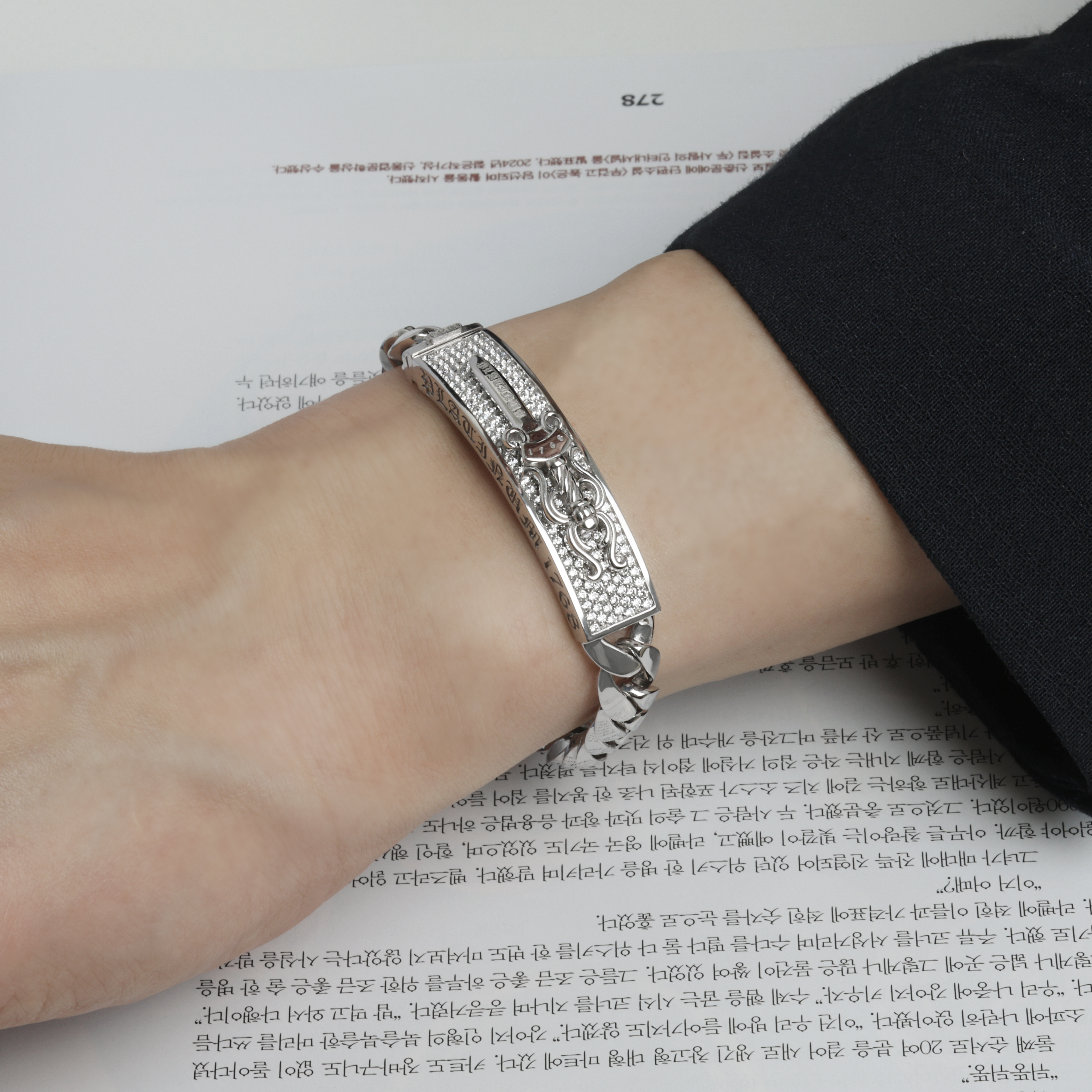 크롬 대거 은팔찌 미디움 모이사나이트 실버925 - 상세 이미지 3