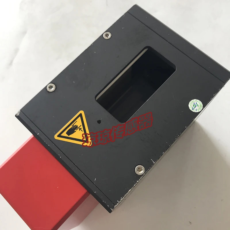 독일 센서 Mlux ML2100-0114-355-2P-2-414