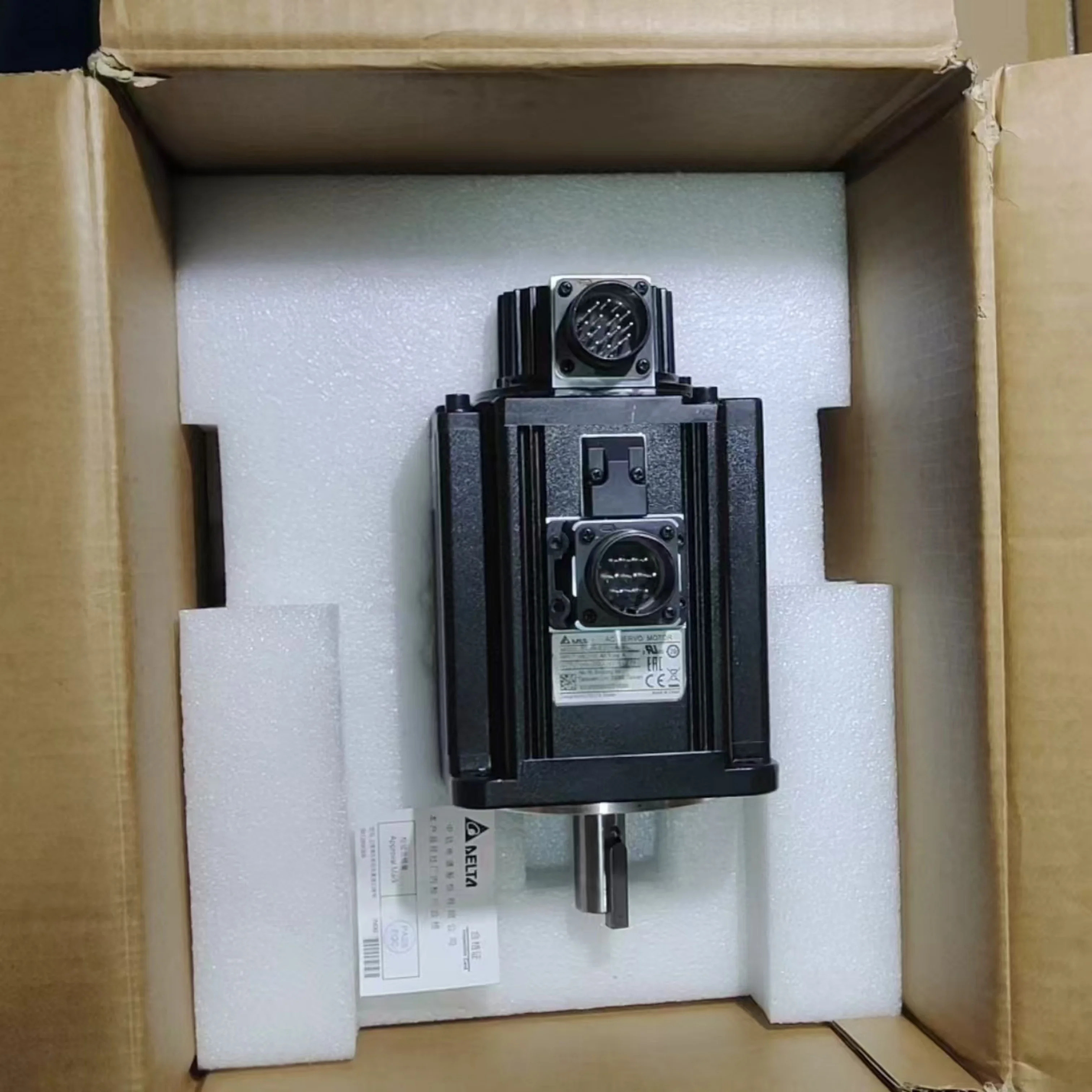 ECMA-E21315RS ECMA-E21315SS 서보모터 새