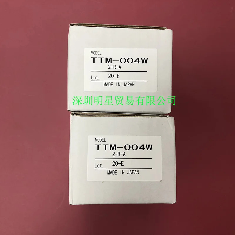 TOHO 온도 조절기 TTM-004W-2-R-A 경우개