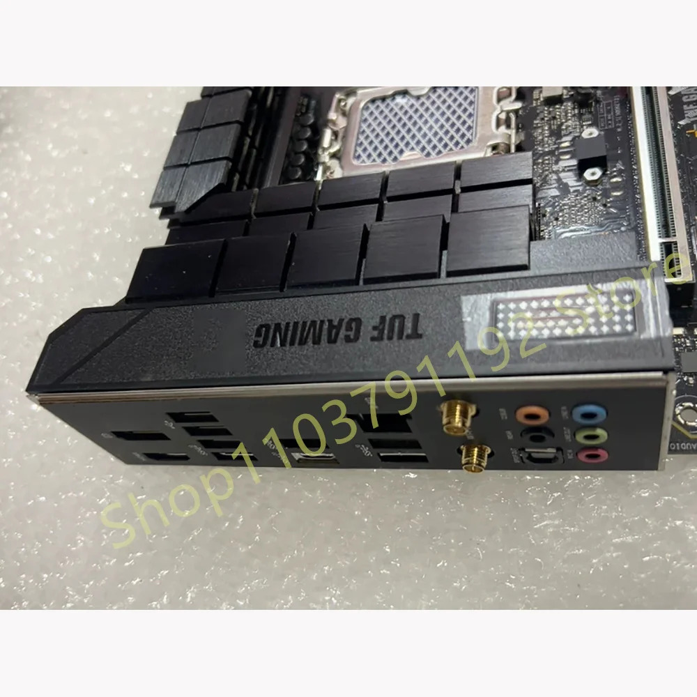 헤비 건너 마더보드 TUF B760M-PLUS WF D4