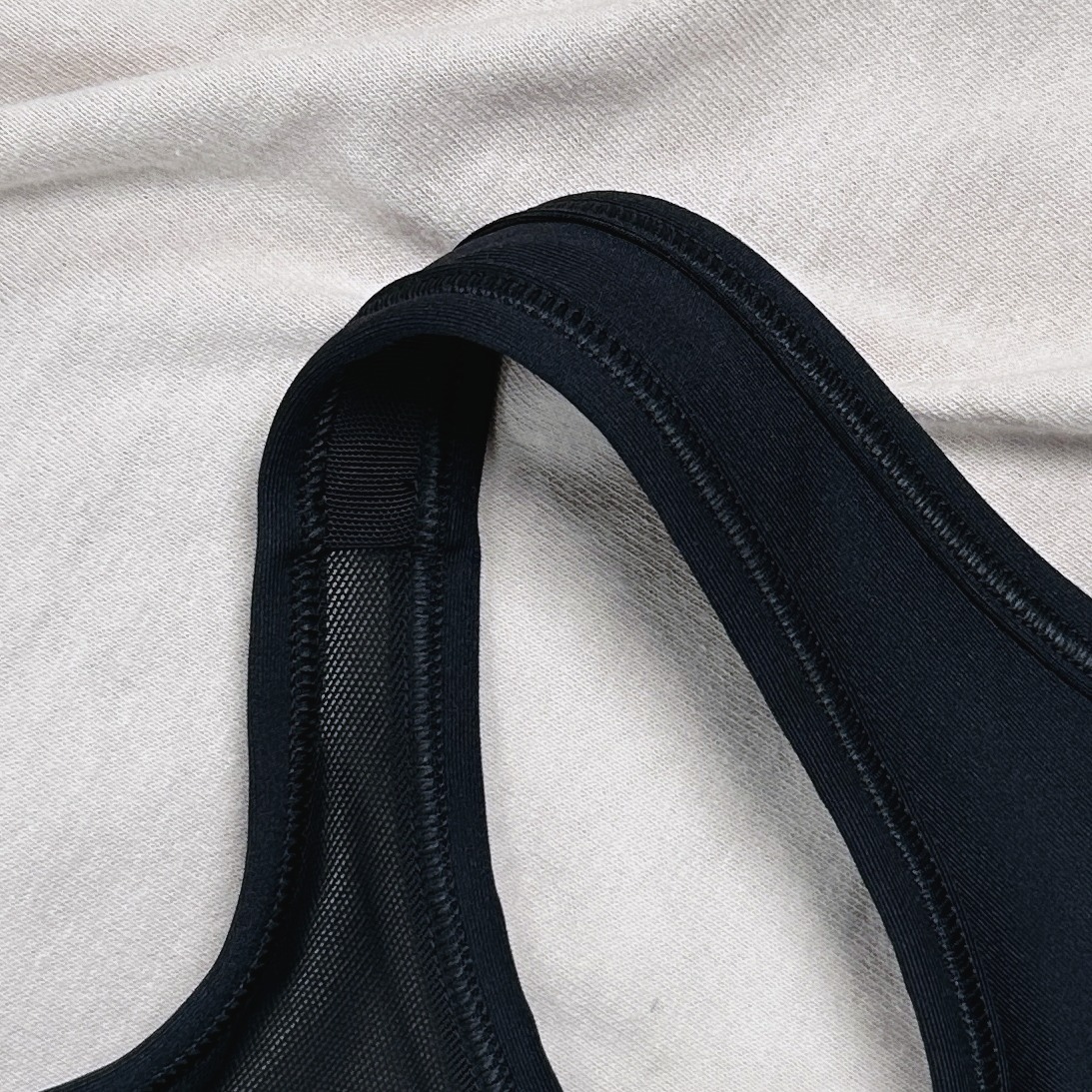 나이키 스포츠브라 스우시 지퍼 요가브라탑 필라테스복 미디움서포트 블랙, L - 상세 이미지 2