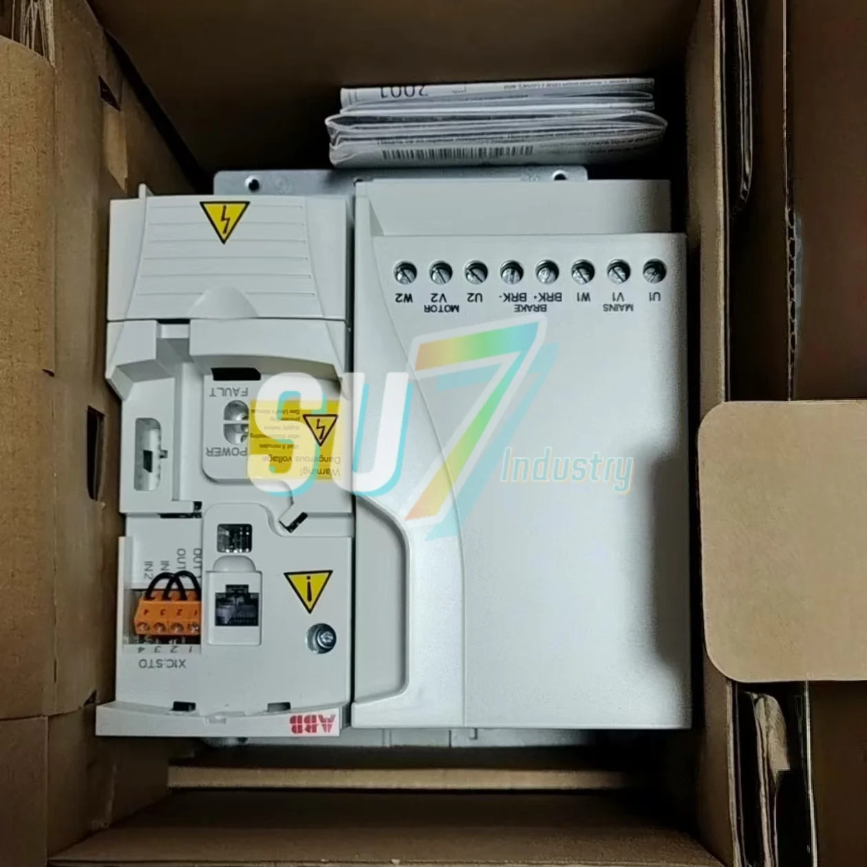 ACS355-03E-23A1-4 주파수 변환기 새