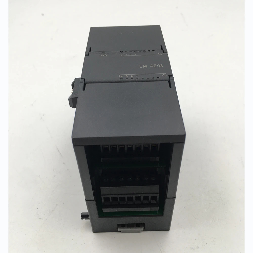 아날로그 모듈 SMART200 EM AM08 8AI 45x100x81 2.0W