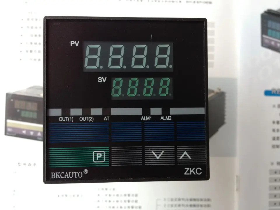 BKC 상표 ZKC SCR 레귤레이터 ZKG-100 ZKC-200D TSA-V 보유 신