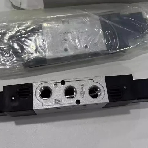 VUVS-L25-P53C-MD-G14-F8 575523 VUVS-L30-M32C-AZD-G38-F8 575565 VUVS-L20-B52-D-G18-F7 575251