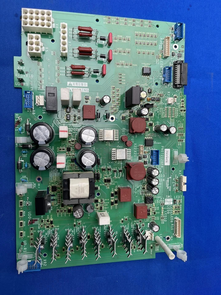 슈나이더 ATV61-200KW ATV71-250KW 파워 보드 드라이버 PN072128P3